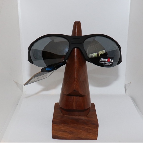 Sunglasses 🕶 $8, 2/$10 or 4/$15 - Picture 1 of 4